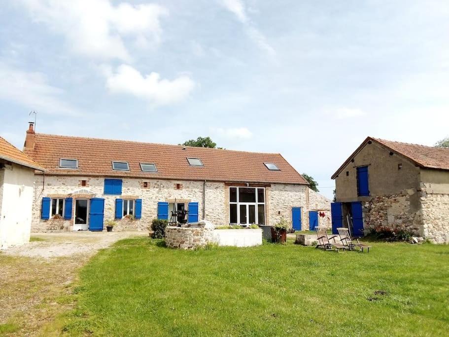 La Grange De Marie A St Angel - Magnifique Grange Renovee En Loft Pour 1 A 6 Pers Villa Saint-Angel  Eksteriør billede
